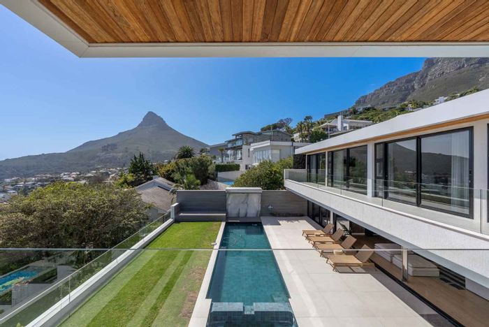 Property #2207173, House For Sale in Camps Bay