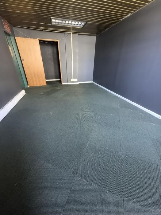 North End Business Offices To Rent: Prime location, flexible spaces, ideal for startups.