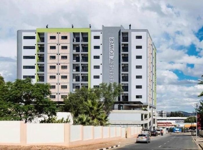 For Sale: Apartment in Windhoek Central with open-plan living and covered parking.