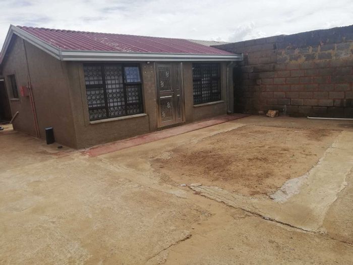 Property #2191056, House for sale in Zola