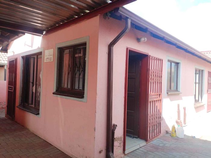 Property #2393719, House Rental Monthly in Mahube Valley