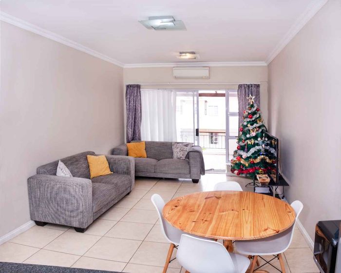 Walmer Heights Apartment For Sale: 2 beds, 2 baths, secure parking, patio access.
