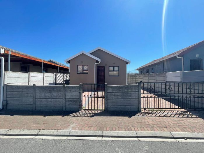 Property for sale Kuilsriver Rock Properties