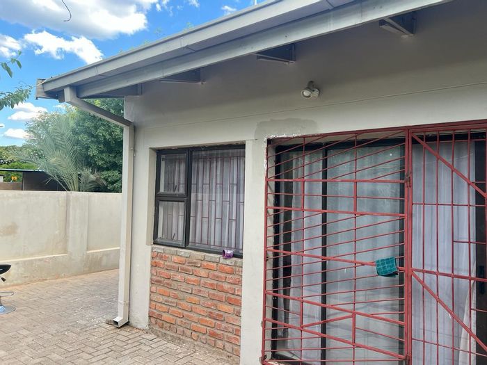 Property #2227299, House for sale in Tsumeb Central