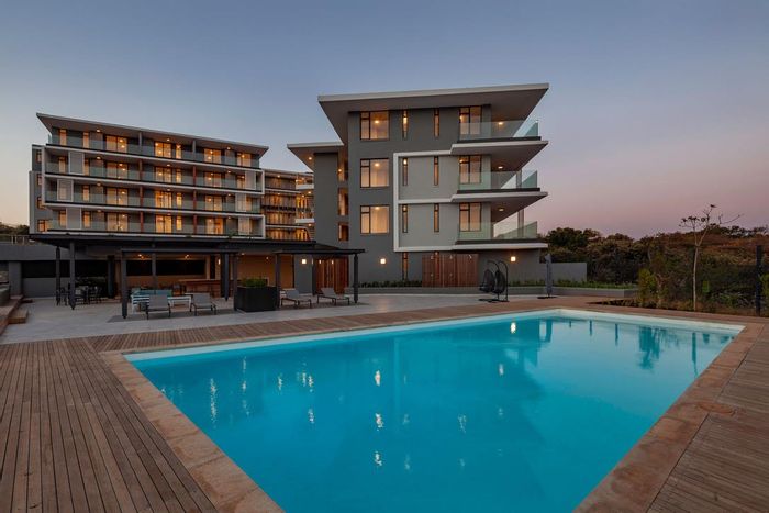 Sibaya Apartment For Sale: 1-Bedroom, sea views, gym, secure parking, close to beaches.