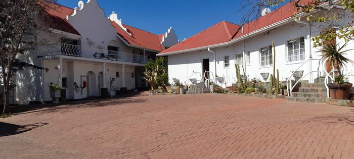 Property #1979452, Guest House for sale in Windhoek West