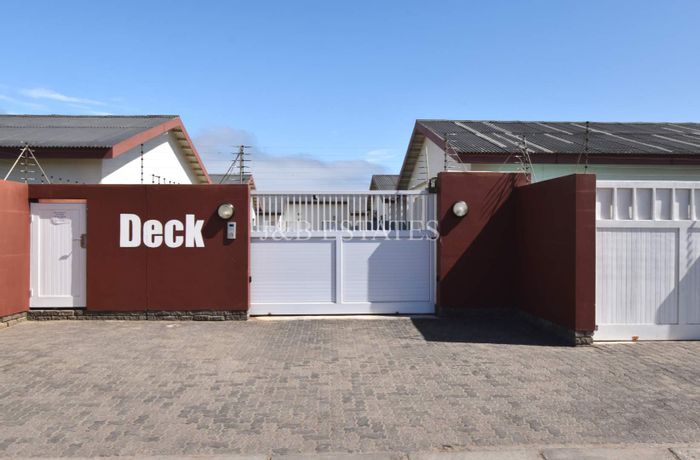 Property #2108312, Townhouse for sale in Walvis Bay Central