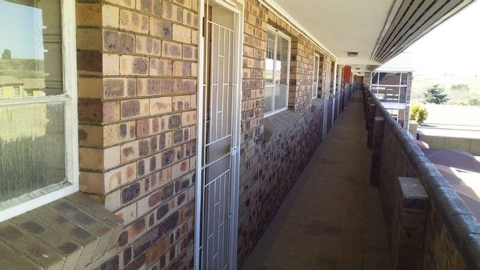 Property #2152484, Townhouse for sale in Gosforth Park