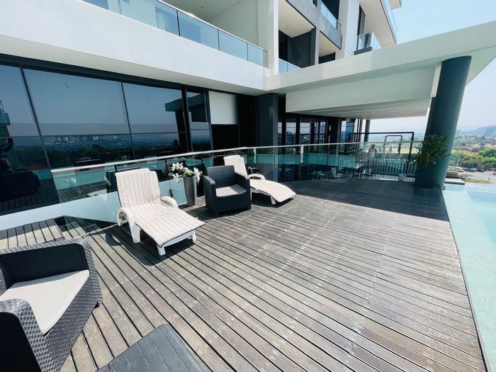2-Bedroom Apartment To Rent in Illovo with gym, pool, and 24/7 security.