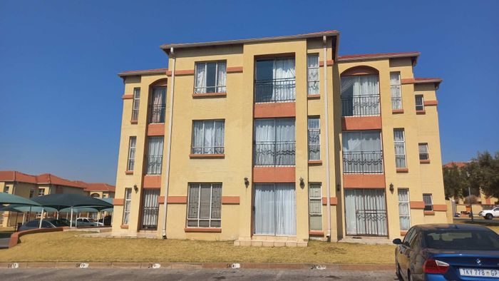 Property #2176308, Townhouse rental monthly in Ormonde View