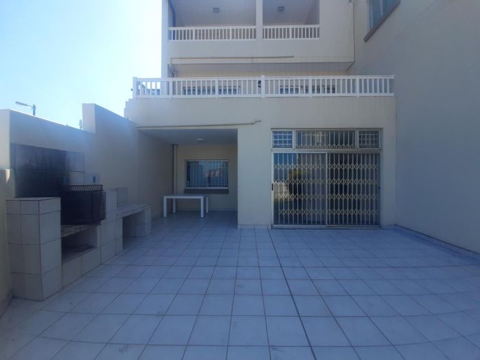 Property #2263936, Townhouse for sale in Ballito Central