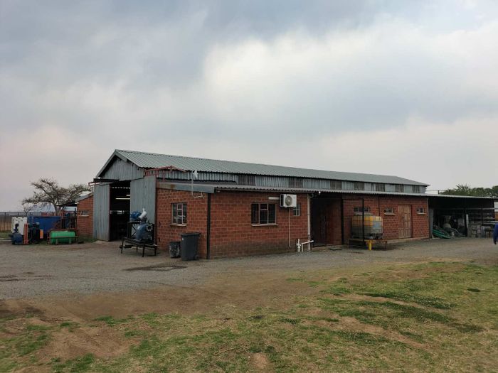 Property #2067593, Business for sale in Sibongile