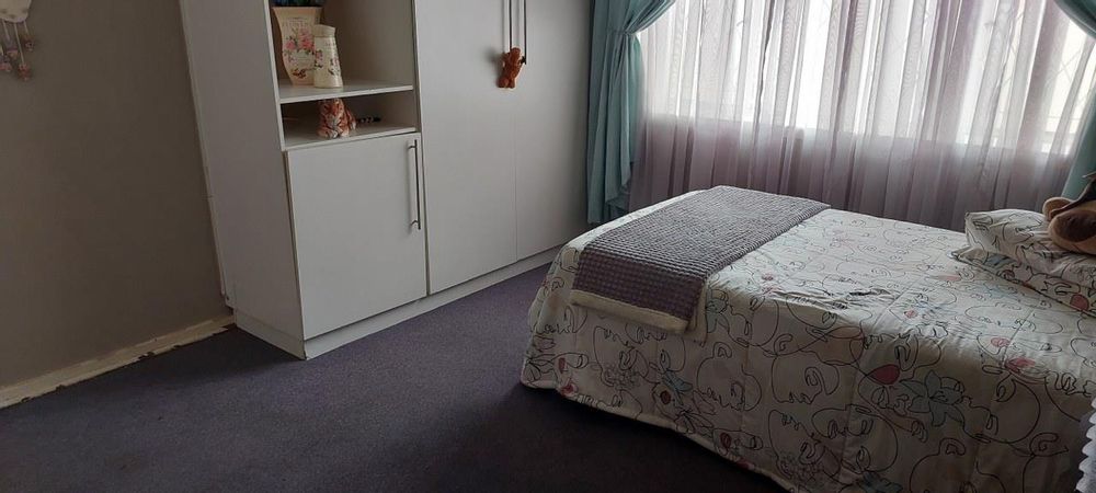 Flat 1 second bedroom