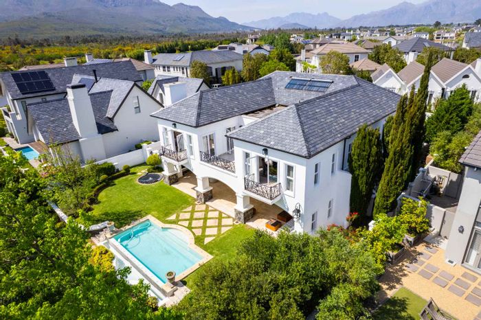 For Sale: House in Val De Vie Estate with pool, lake views, and home office.