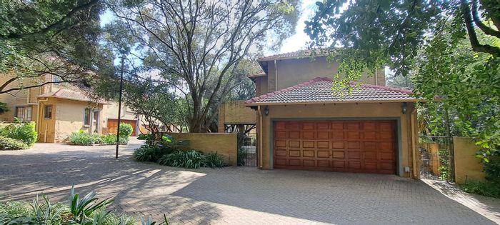 Property #2107304, Townhouse sold in Olivedale