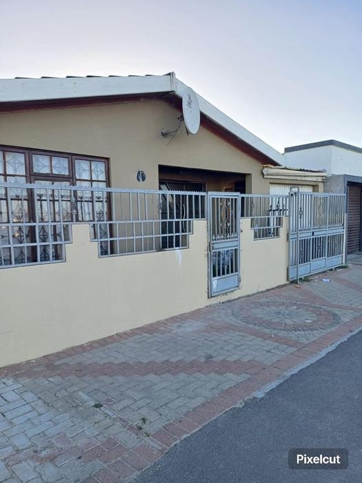 Property #2248122, House rental monthly in Khayelitsha Central