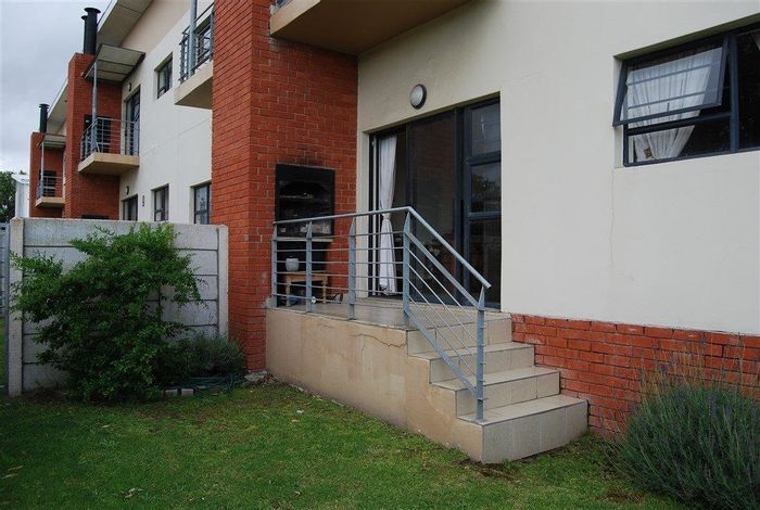 Property #1857308, Apartment rental monthly in Walmer