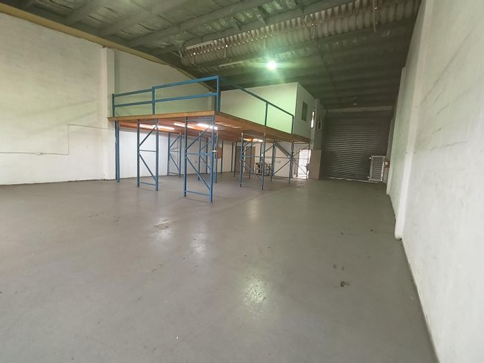 Industrial space to rent in New Germany with secure access and ample parking.