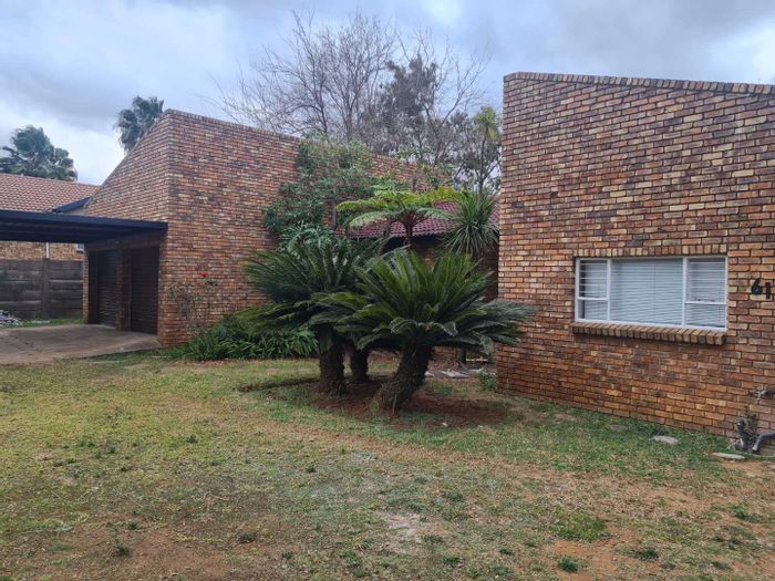 Property #2169178, House rental monthly in Wierdapark