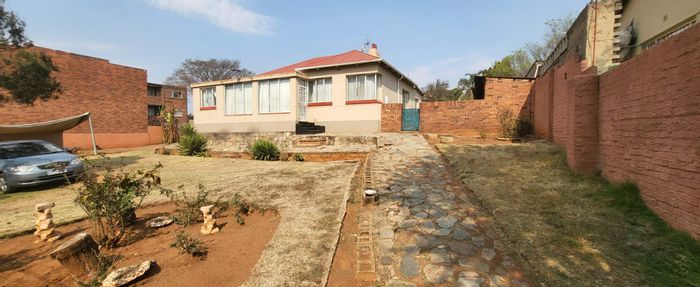 Property #2185266, House for sale in Brakpan