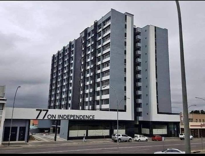 Windhoek Central Apartment To Rent: 2 bedrooms, pool, gym access, N$ 12,500.