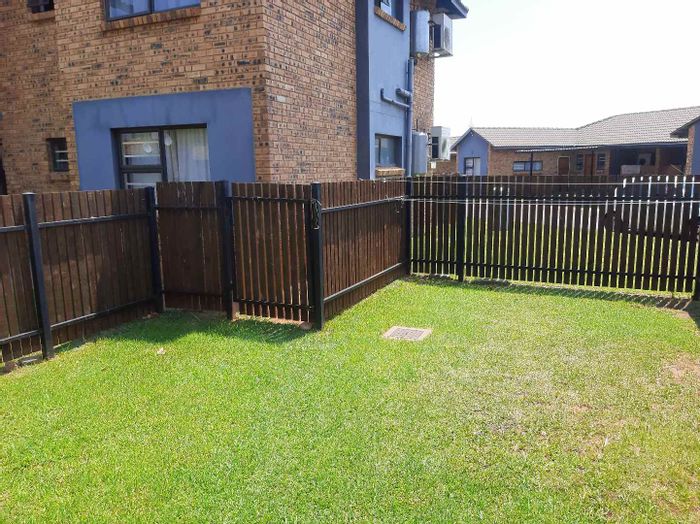 Property #2221329, Townhouse for sale in Boksburg Central