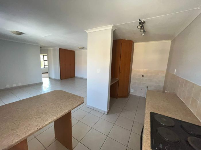 Property #2054608, Apartment sold in Randpoort