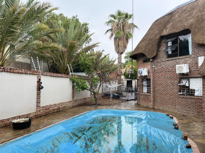 For Sale: Olympia Townhouse with pool, lapa, office, and two-bedroom flat.