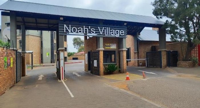 2-Bedroom Apartment For Sale in Pomona with Veranda and Built-in Braai.