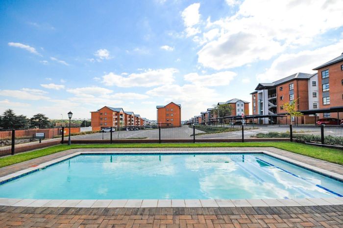 Property #2221011, Apartment rental monthly in Modderfontein