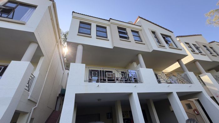 Kilberry Apartment For Sale: 3 Bedrooms, Pool, Security, Balcony, Parking Options.