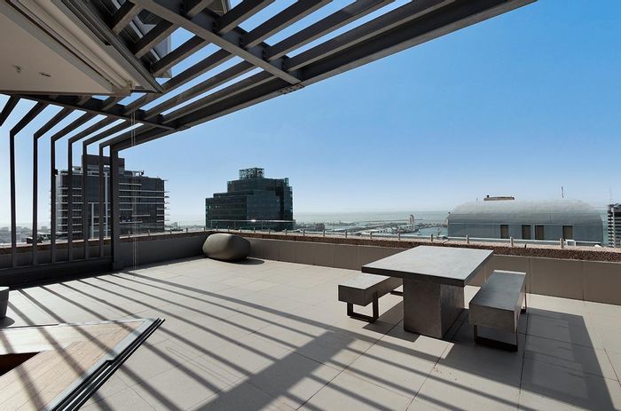 Property #2192955, Penthouse for sale in Cape Town City Centre