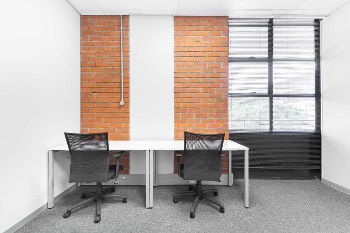 Office to Rent in Observatory: Private space plus shared area, flexible terms available.