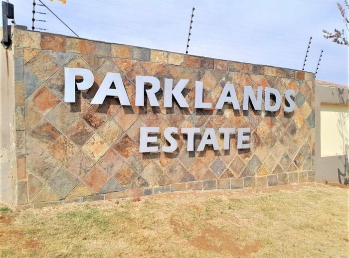 Property #2257444, Apartment for sale in Parkrand