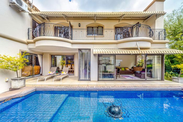 Sandown Cluster For Sale: Secure Estate, Modern Design, Pool, Near Top Schools