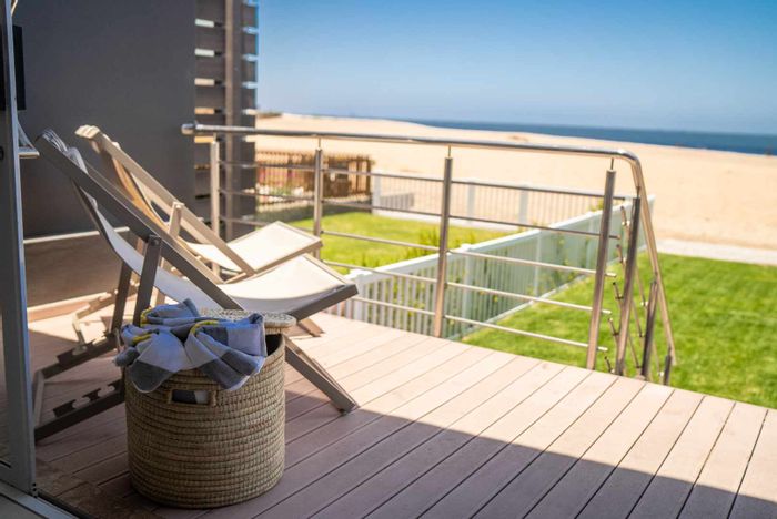 For Sale: Long Beach Townhouse with 4 bedrooms, Airbnb potential, and BBQ areas.