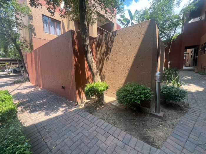 For Sale: Garden apartment in Magaliessig with pool, security, and tennis courts.