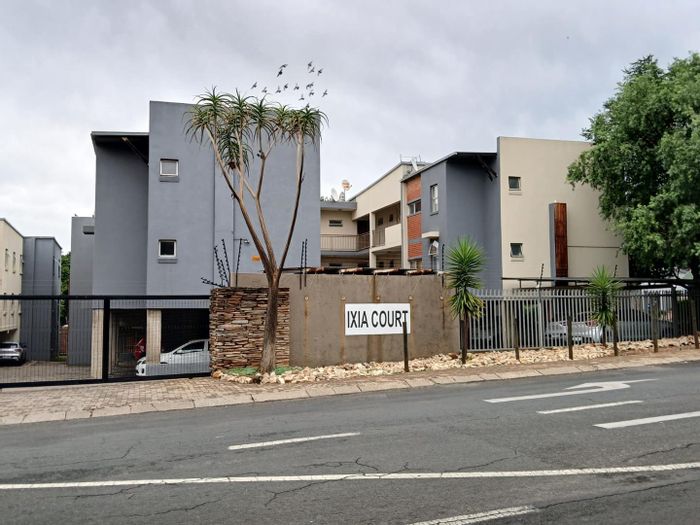 Property #2399521, Apartment For Sale in Murrayfield