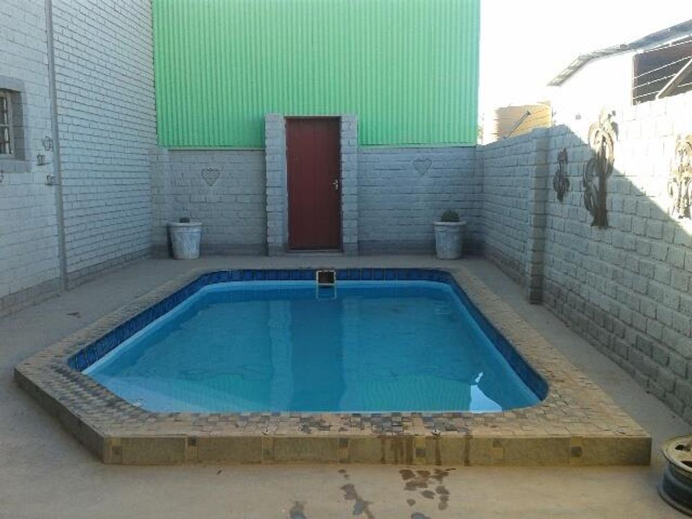Residence swimming pool