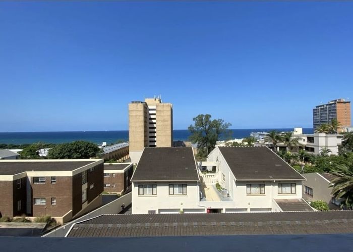 Fully Furnished 3-Bed Apartment with Sea Views in Umhlanga Central
