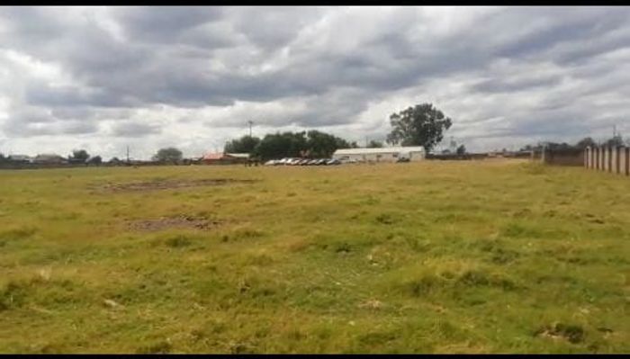 Property #2173319, Vacant Land Commercial for sale in Mapleton A H