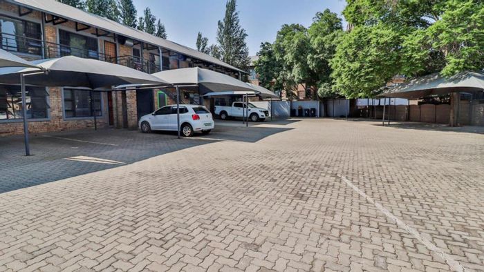 Property #2099311, Apartment for sale in Potchefstroom Central