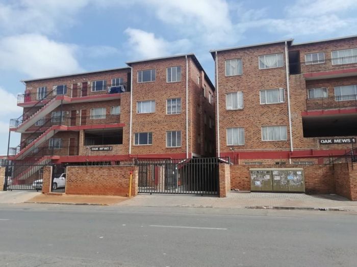 For Sale: Apartment in Kempton Park Central with 2 bedrooms, parking, and security.