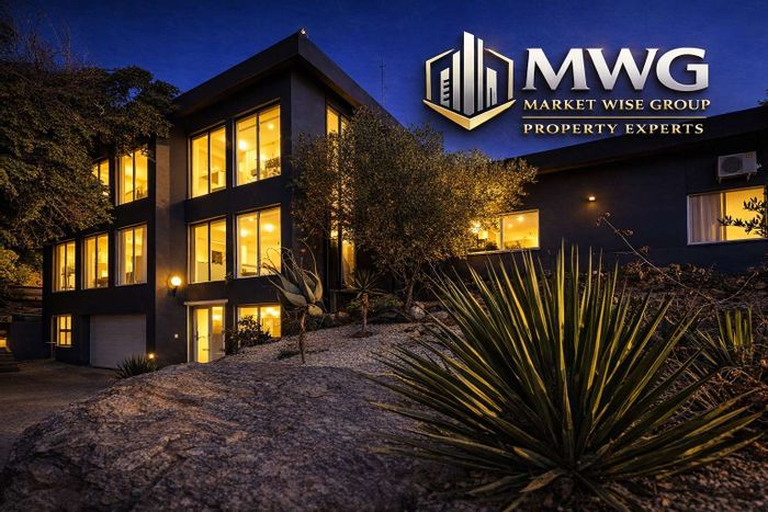 For Sale: Spacious House in Ludwigsdorf with Pool, Garden, and Double Garage.