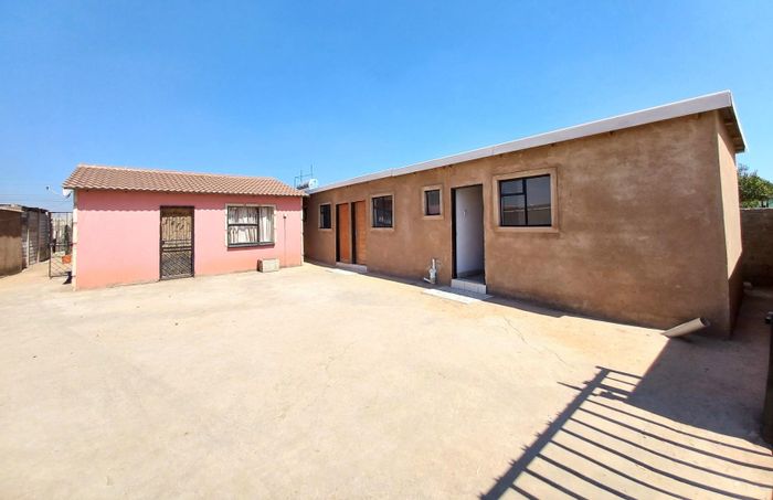 Property #2184341, House for sale in Soshanguve Ext