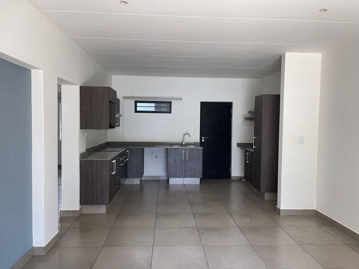 Property #2216353, Apartment rental monthly in Bryanston