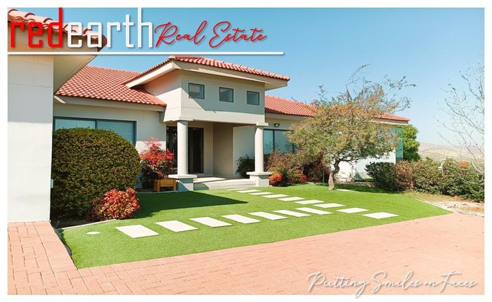 Finkenstein House For Sale: Spacious living, observatory, pool, and expansive outdoor views.