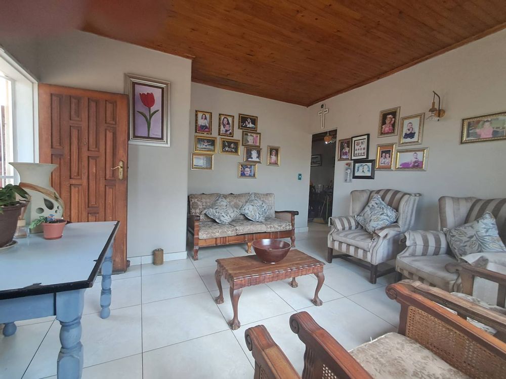 living area 1