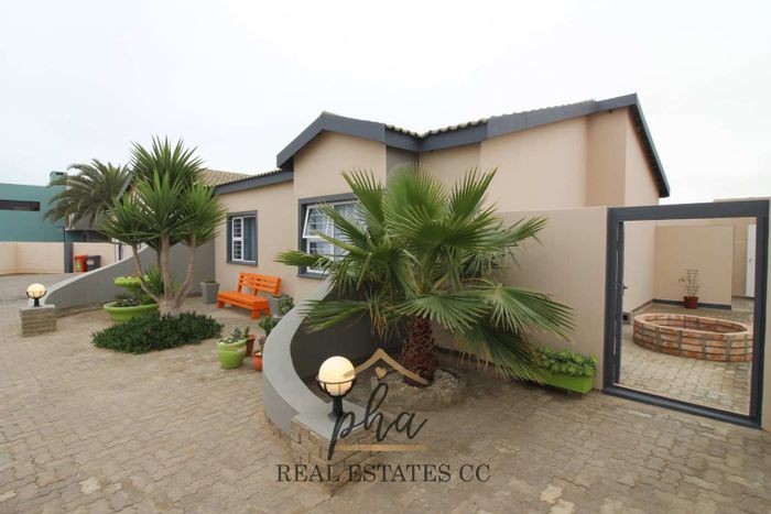 Property #1973015, House for sale in Swakopmund Ext 9