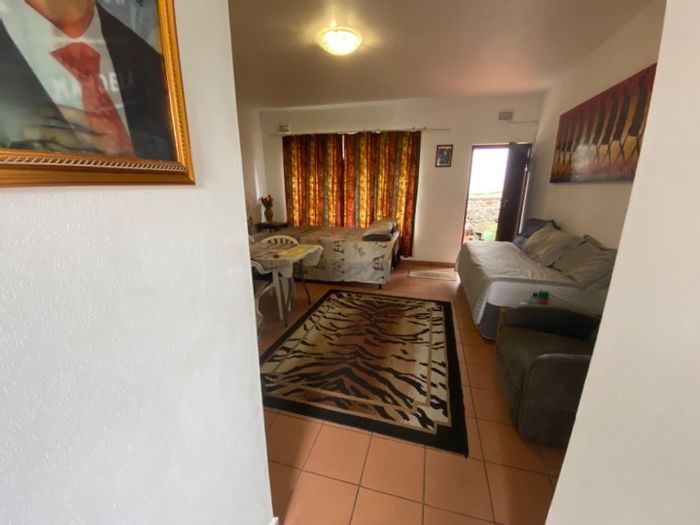 Property #2150138, Apartment rental monthly in Pinetown